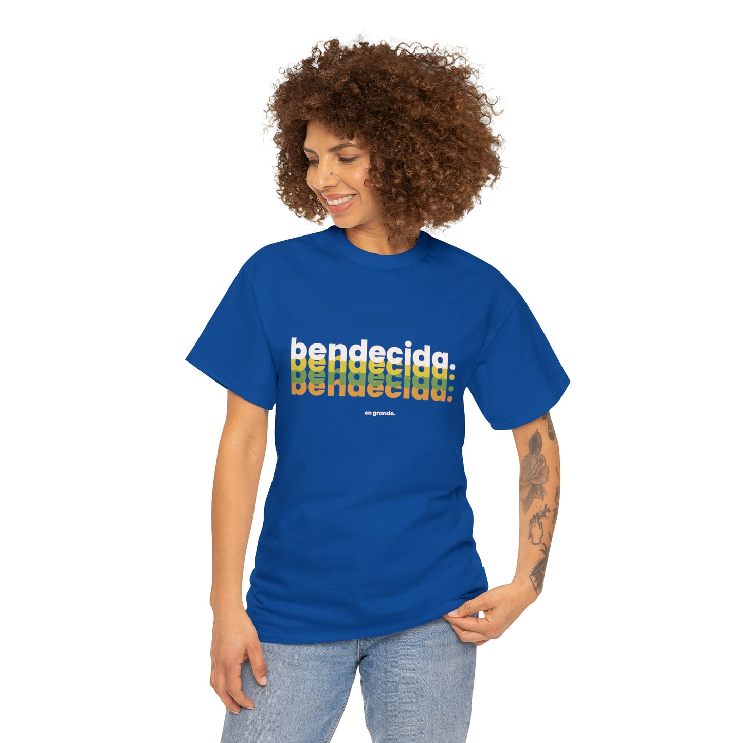 Bendecida En Grande Graphic Tshirt Unisex Heavy Cotton Tee