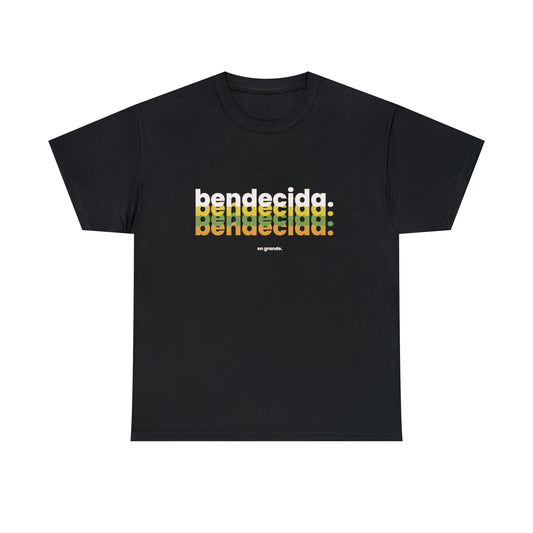 Bendecida En Grande Graphic Tshirt Unisex Heavy Cotton Tee